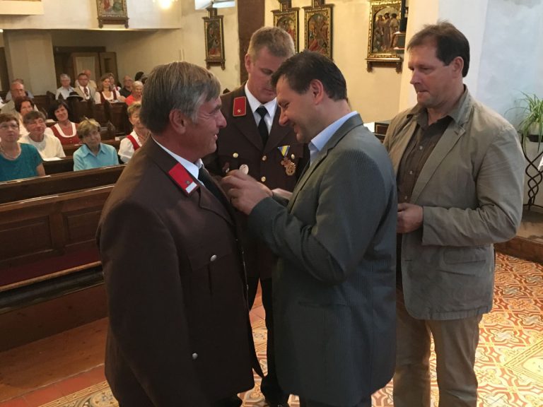 40 Jahre Feuerwehrdienst – Pfarrkirche St. Pantaleon