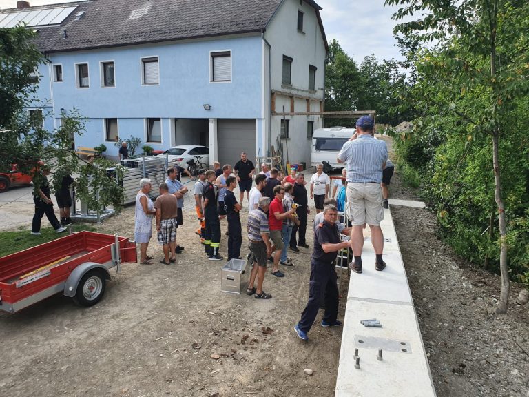 Einschulung Hochwasserschutzdamm