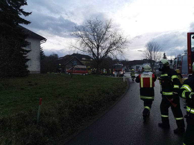 Brandeinsatz – Brand auf einem Vierkanthof